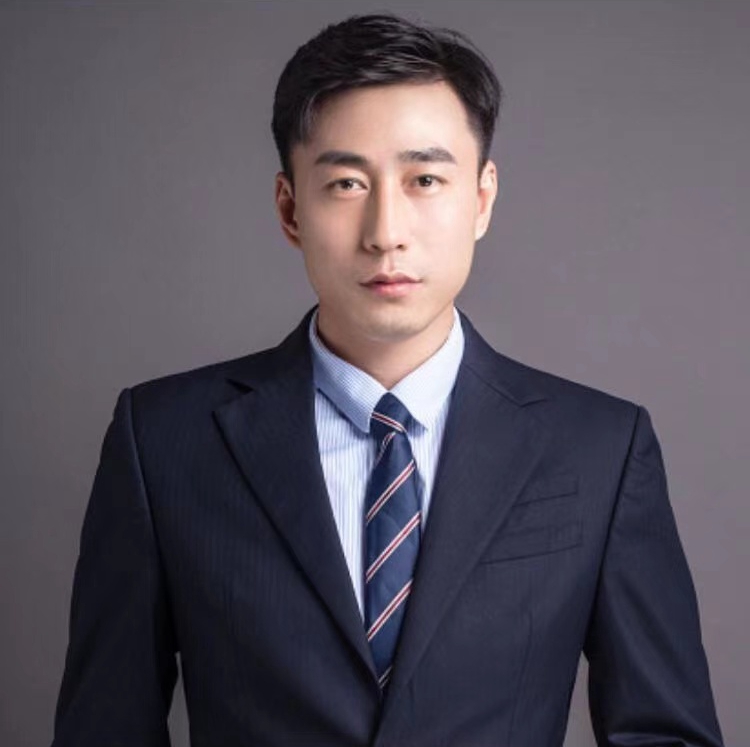杨小琦 制作统筹负责人
